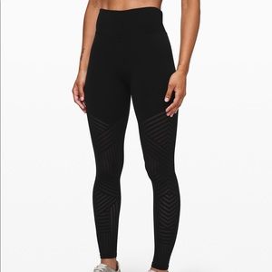 Black Lululemon leggings. 🌞